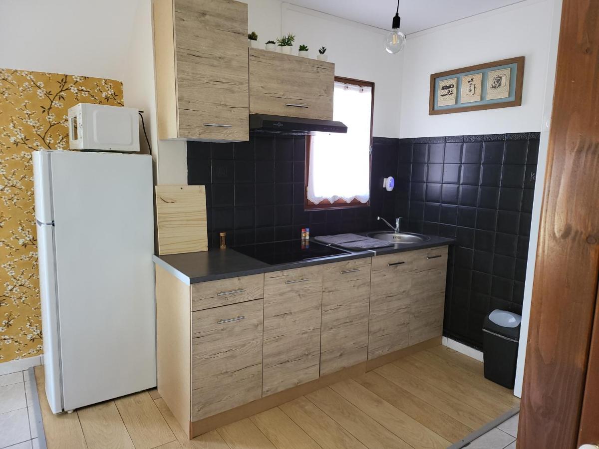 Revedelac Meuble Tout Confort Bremes ภายนอก รูปภาพ